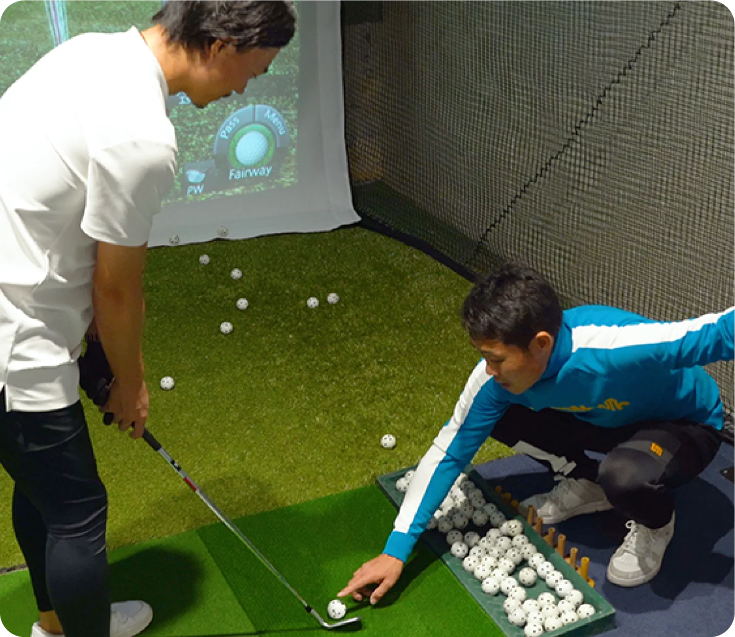 練習方法のアドバイスの様子